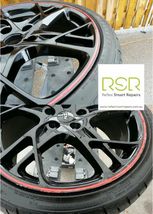 Renault Megane RS Pinstripe wheels repaired by Reflex Smart Repairs